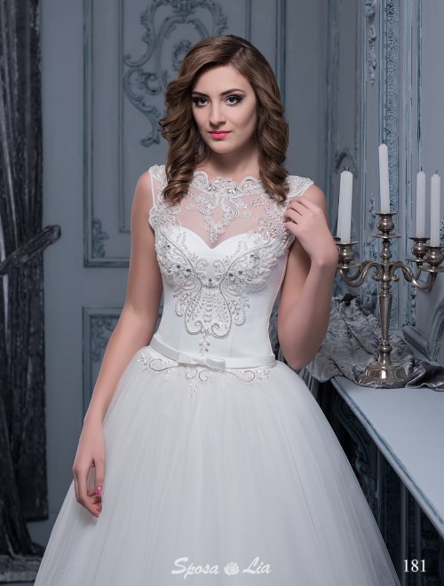 https://www.sposa-lia.com/images/stories/virtuemart/product/181       (2).jpg